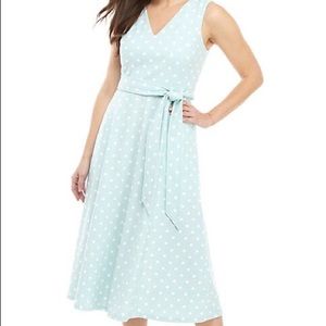 NWT Calvin Klein V neck polka dot emerald dress 2